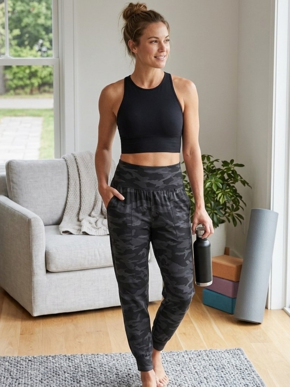 Athleta Salutation Joggers Women's Size S Gray Black Pockets Yoga Activewear - Picture 2 of 12
